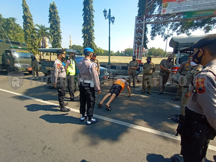 Ratusan Warga Terjaring Operasi Masker