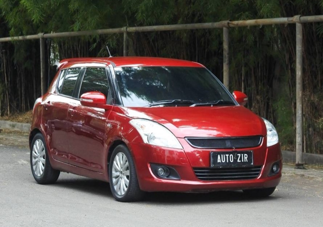 Pantas Suzuki Swift 2012 Masih Banyak Diburu Oleh Konsumen, Ternyata Banyak Kelebihan yang Ditawarkan!