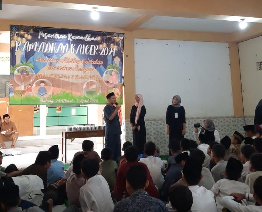Gelar Pesantren Ramadan, SMPN 3 Batang Hadirkan Materi Keislaman Seputar Remaja