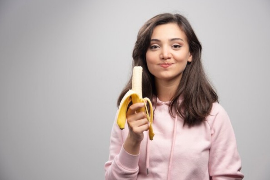 Sumber Makanan Alami Terbaik, Yuk Simak 8 Manfaat Makan Pisang Setiap Hari