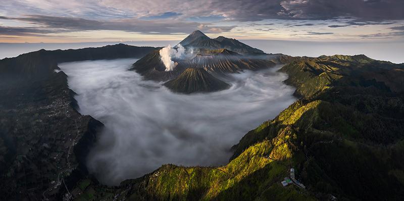 Gambar Fantastis Gunung Bromo Meraih Penghargaan Fotografer Terbaik Asia Tenggara di The Pano Awards