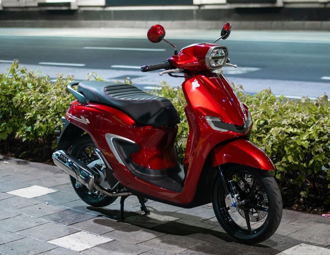 Motor Ojek Online Wajib Irit! Inilah 5 Motor Matic Honda yang Irit Bahan Bakar, Pengemudi Full Senyum!