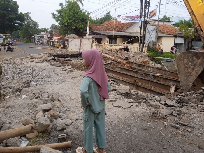 Jembatan Tengeng 1 dan Jembatan Capgawen Diperbaiki