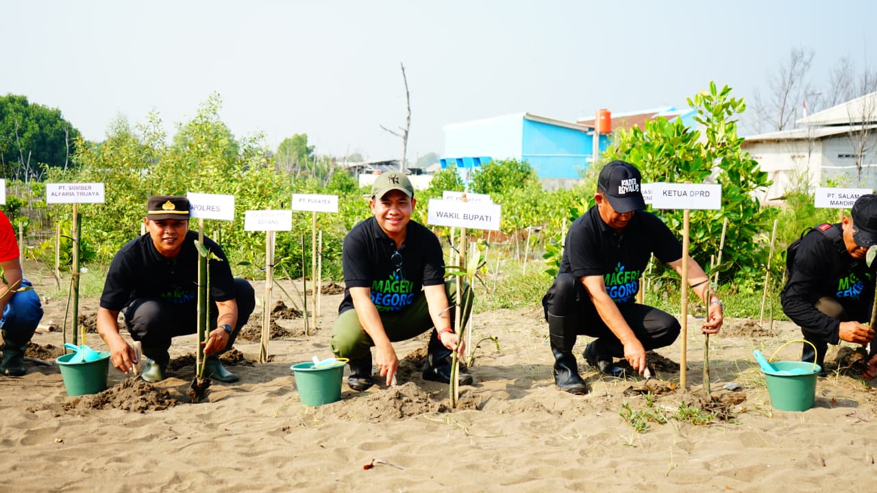 Wakil Bupati Pekalongan Sukirman Ajak Warga Wujudkan Mageri Segoro sebagai Gerakan Nyata Lindungi Pesisir