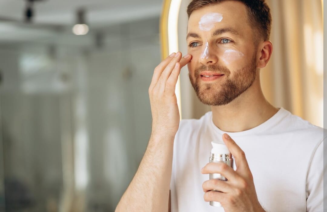 3 Rekomendasi Sunscreen yang Ringan untuk Cowok dan Bikin Kulit Lebih Cerah