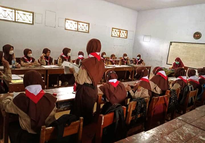 20 Anggota Pramuka Penggalang MTs Salafiyah NU Karanganyar Ikuti Jota Joti 2024