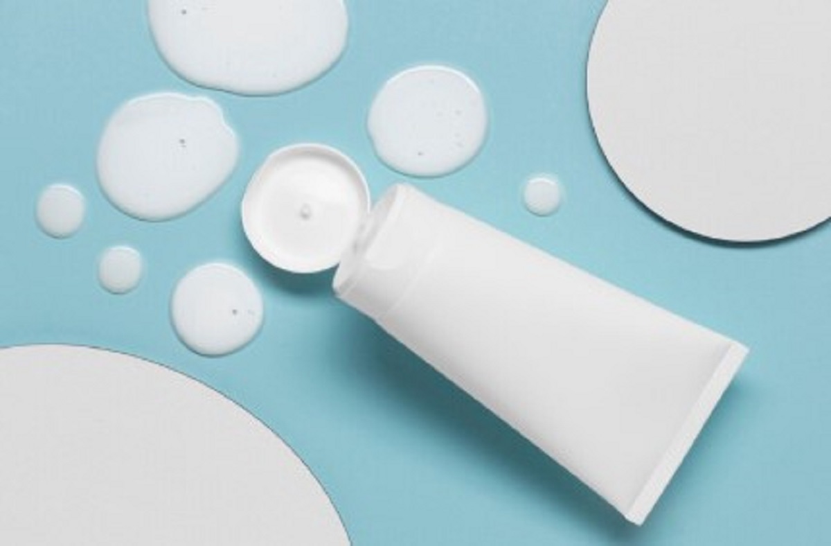 7 Sabun Cuci Muka untuk Remaja Usia 20-an Murah di Bawah 100 Ribu yang Ampuh Cerahkan Kulit