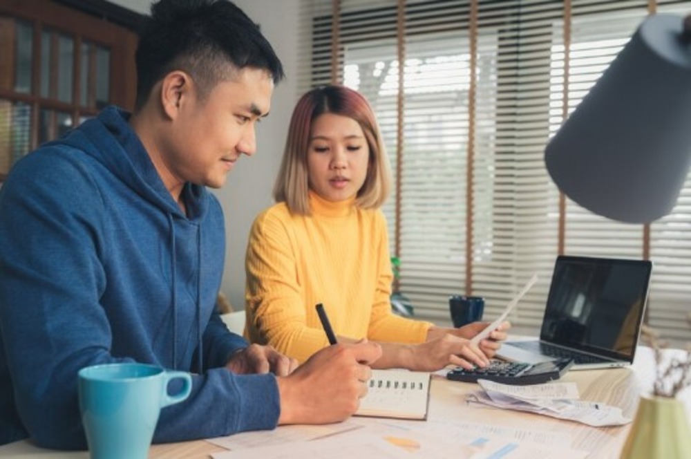 Cocok untuk Generasi Z! Mulai Menguasai Investasi dan Mengelola Keuangan Lebih Mudah dengan 4 Channel Youtube 