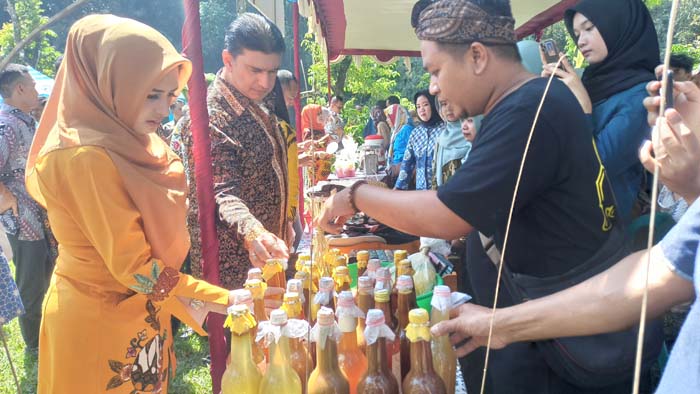 Bupati Dorong UMKM di Pekalongan Terus Tumbuh 