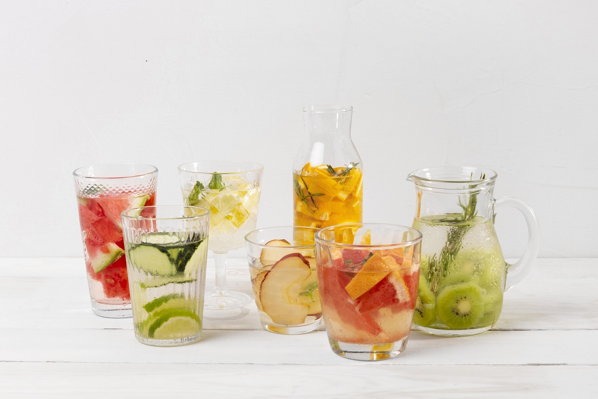 6 Infused Water Diet yang Cocok Diminum untuk Berat Badan 70 kg Keatas, Bagus Untuk Usir Perut Buncit Loh!