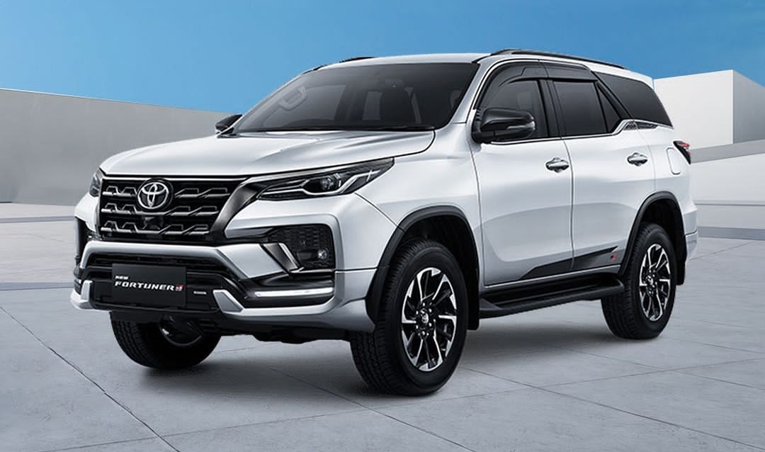 Toyota Fortuner 2024 Optimis Merebut Pasar Mobil Diesel, Fitur Tambah Lengkap Mesin Semakin Canggih!