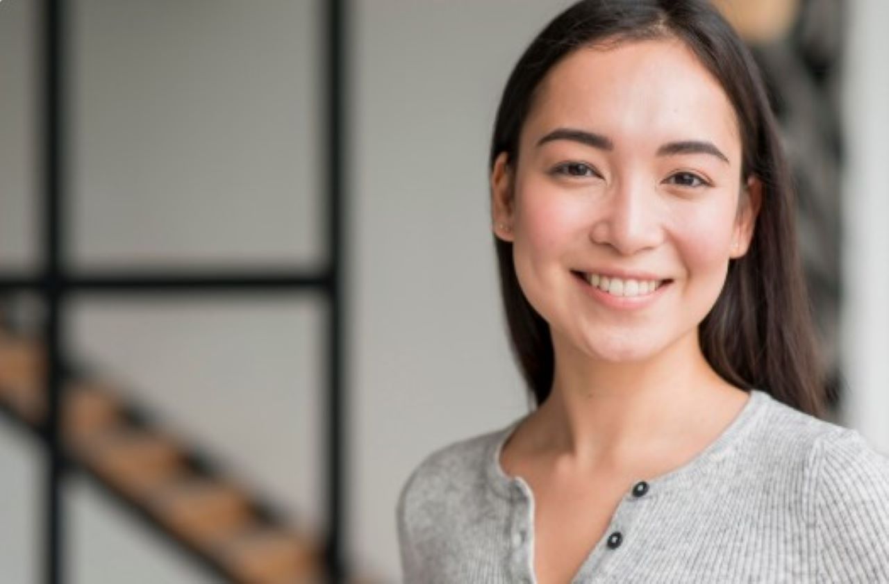 5 Sunscreen Wardah yang Bagus untuk Umur 40an, Minimalisir Tanda Penuaan di Wajah