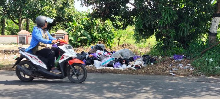 Spot-spot Pembuangan Sampah Bermunculan di Pinggir Jalan di Kabupaten Pekalongan