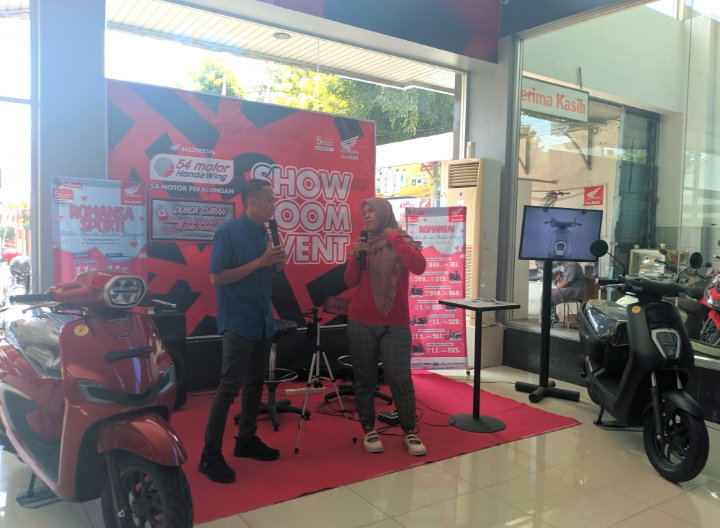 Showroom Event Honda 54 Motor Pekalongan Gelar Aksi Sosial Donor Darah