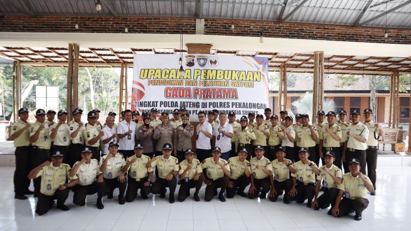 Pendidikan Dan Pelatihan Satpam Gada Pratama Di Polres Pekalongan ...