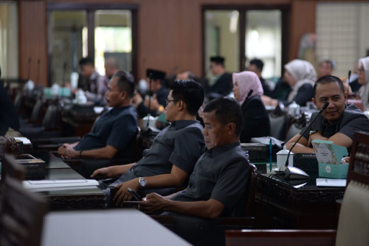 DPRD Kabupaten Tegal Minta Jembatan Sungai Tuk Penarukan Tegal Dilebarkan