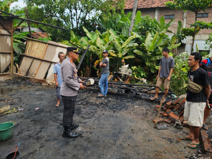 Rumah Produksi Kerupuk di Gumawang Pekalongan Terbakar