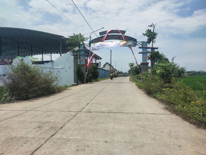 Warga Desa Bulaksari Kabupaten Pekalongan Menikmati Akses Jalan Bagus