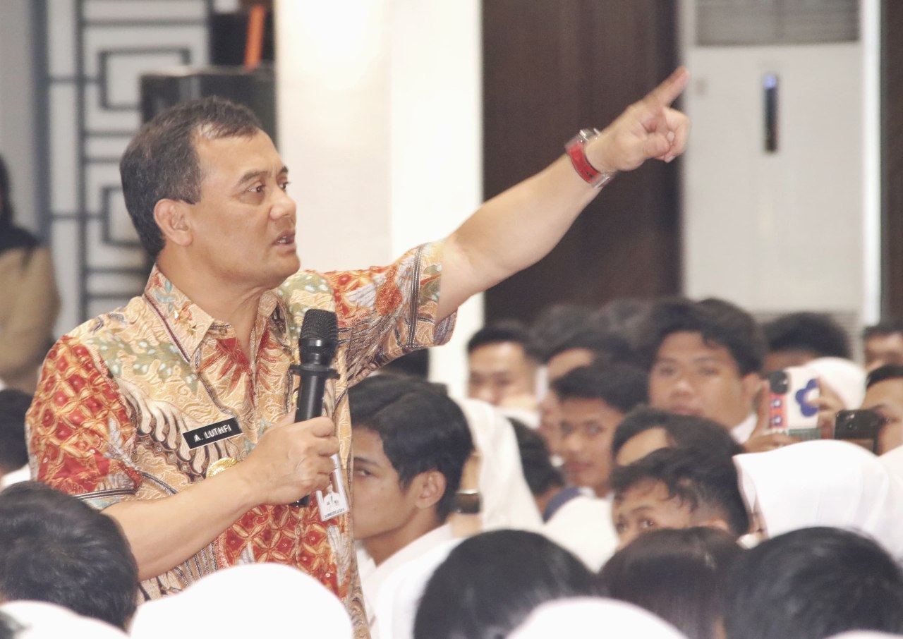 Ahmad Luthfi Tegaskan Jangan Potong Bantuan Perbaikan RTLH, Mahasiswa Diminta Ikut Awasi