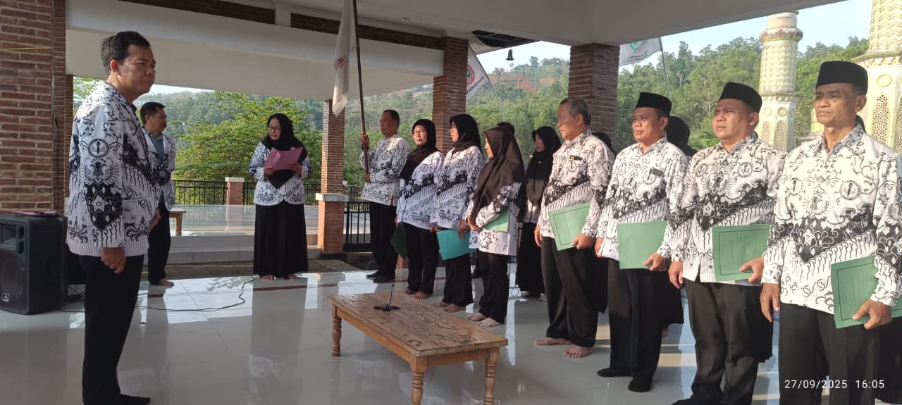 Pelantikan Pengurus PGRI Cabang Khusus Dinas Pendidikan Kota Pekalongan Masa Bakti XXIII Periode 2025–2030