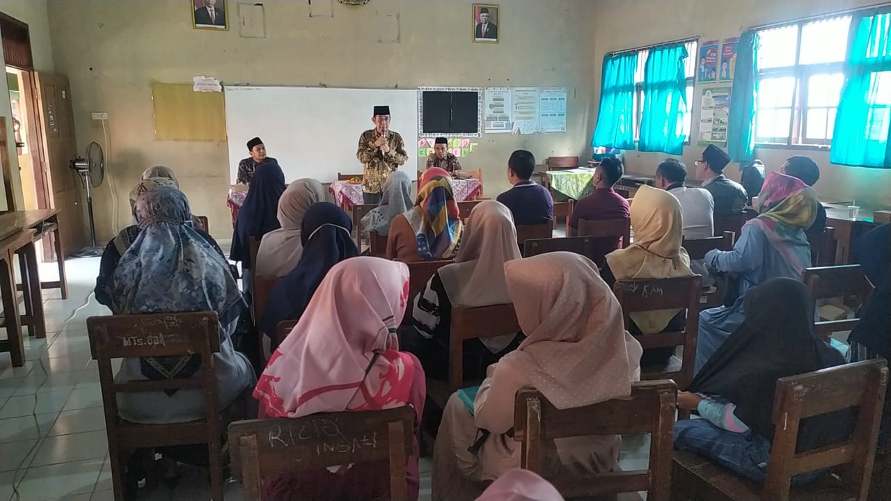 Bisri Berikan Informasi Program PIP di SD IT Gondang Wonopringgo