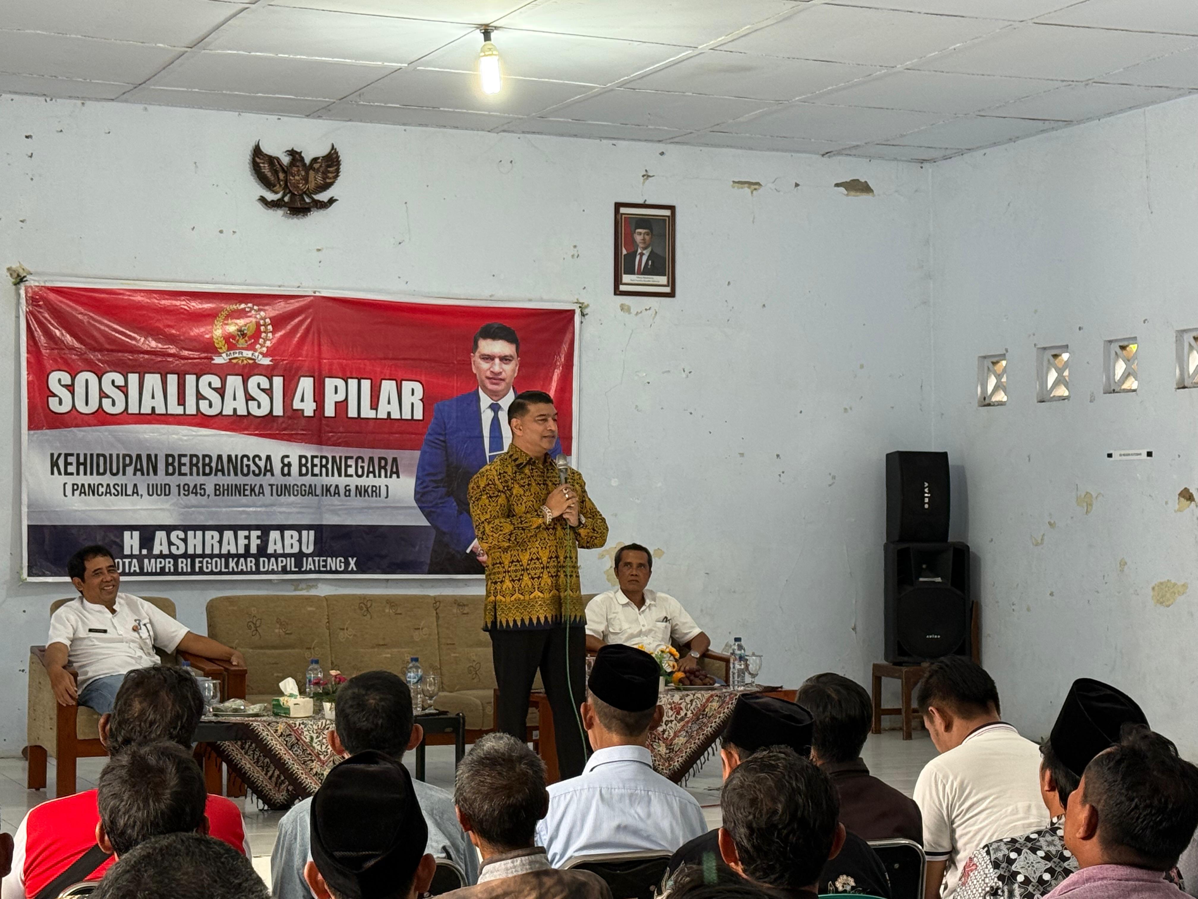Ashraff Abu Anggota DPR RI Komisi X Fraksi Partai Golkar Menyelenggarakan Sosialisasi Empat Pilar di Kota Peka
