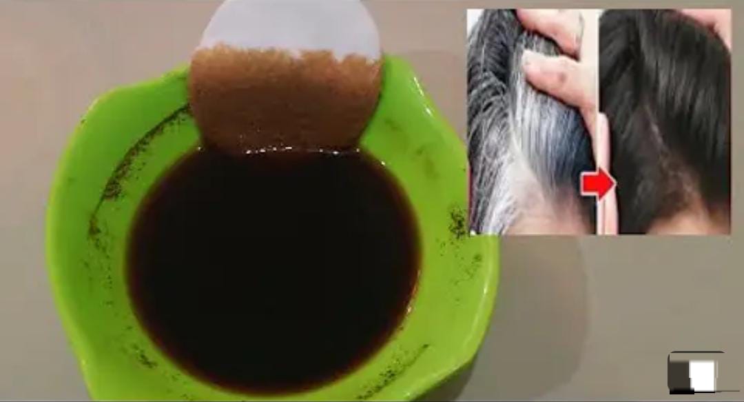 DIY Penghitam Rambut Uban Dalam 1 Malam, Cuma Pakai 2 Bahan Ini Rambut Putih jadi Hitam Merata dan Permanen