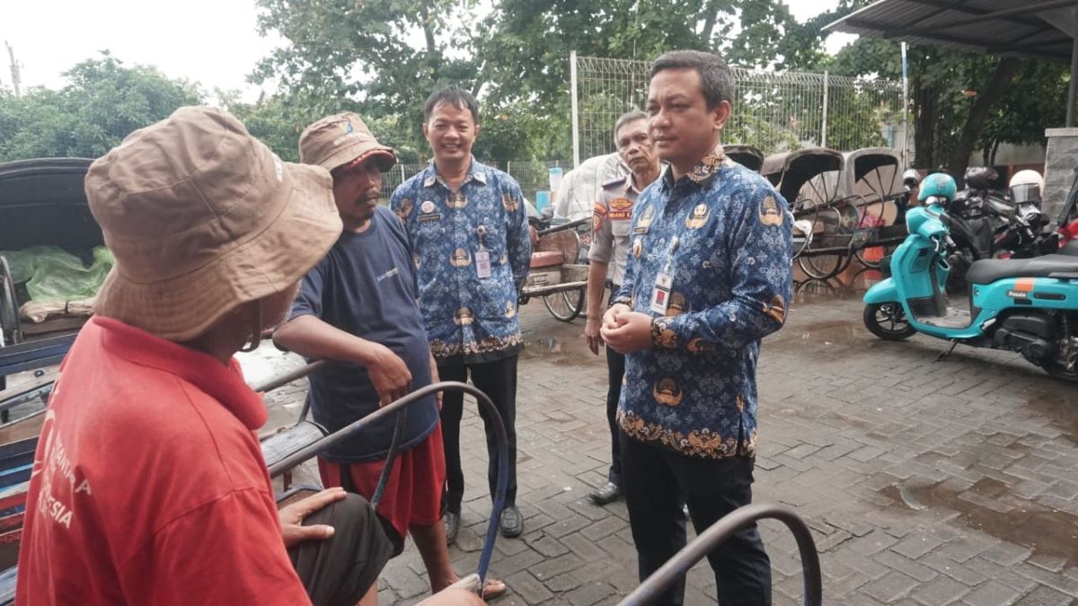 Berdayakan Tukang Becak, Wali Kota Pekalongan Wacanakan Produksi Becak Motor!