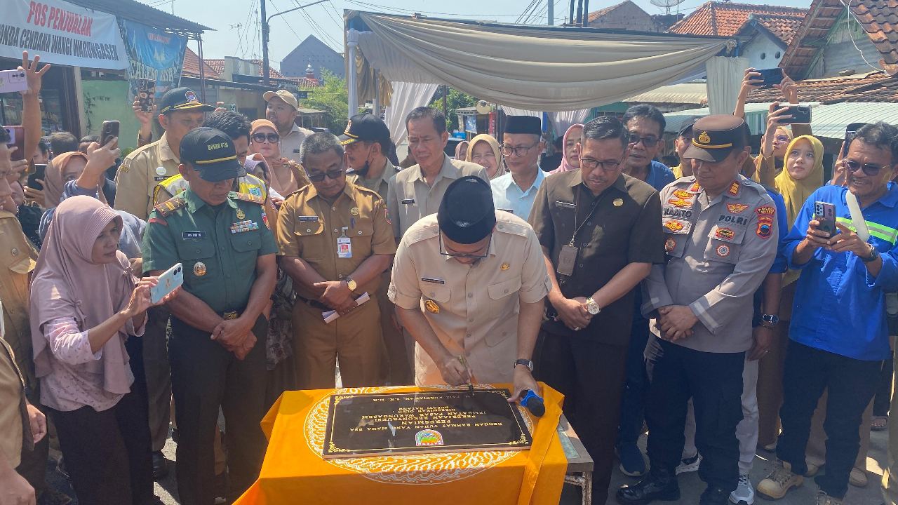 Jembatan Pasar Warungasem Akhirnya Diresmikan, Bupati Faiz: Pengerjaannya Lebih Cepat dari Perkiraan 