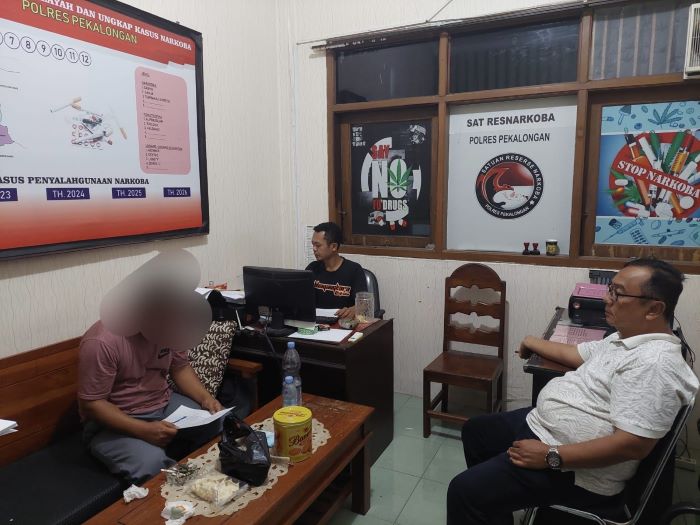 Bawa Paket Sabu, Warga Kedungkebo Pekalongan Ditangkap Polisi