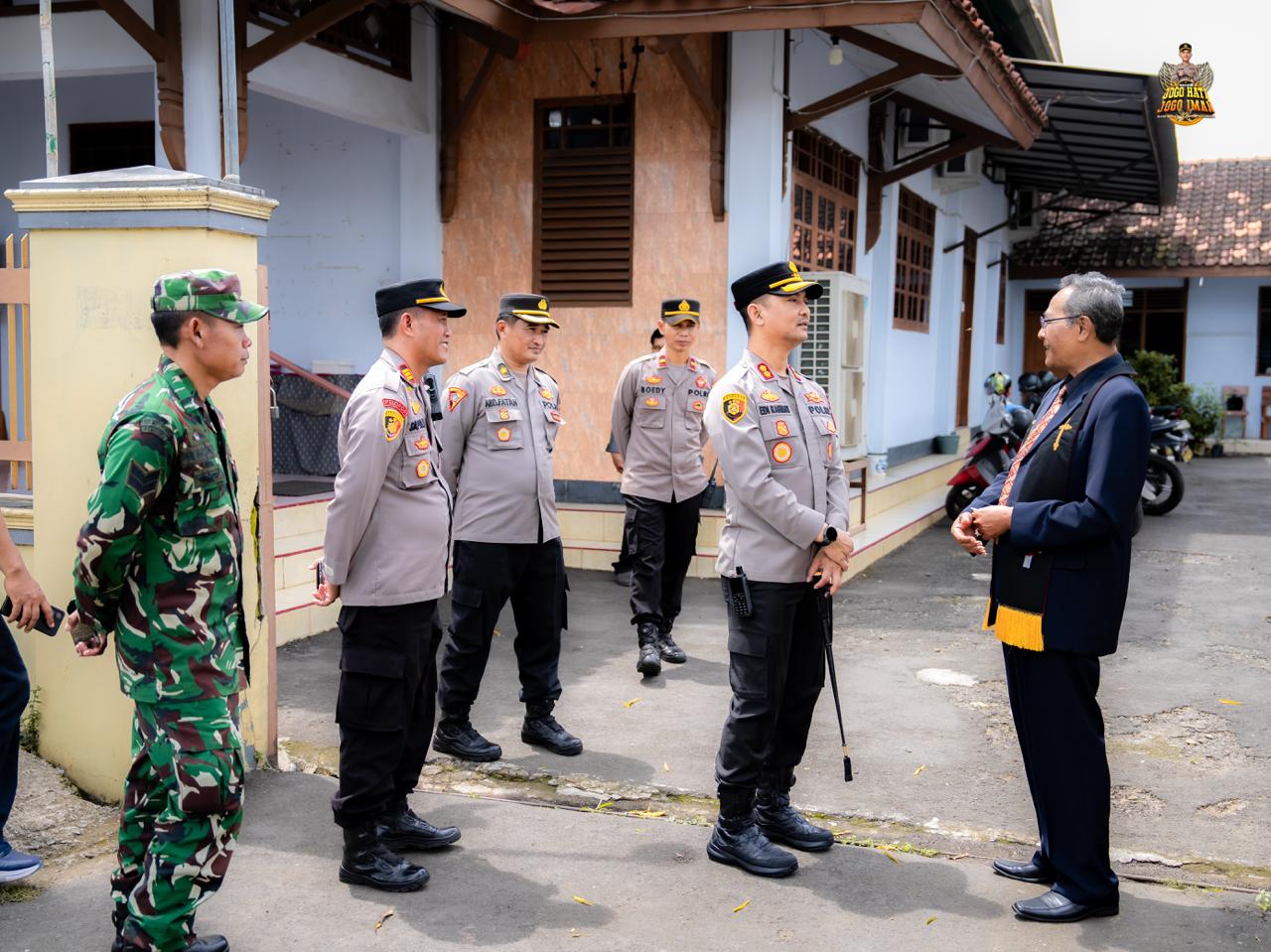 Kapolres Batang Pimpin Langsung Pengamanan Peringatan Wafat Isa Almasih, Optimalkan Teknologi dan Kolaborasi