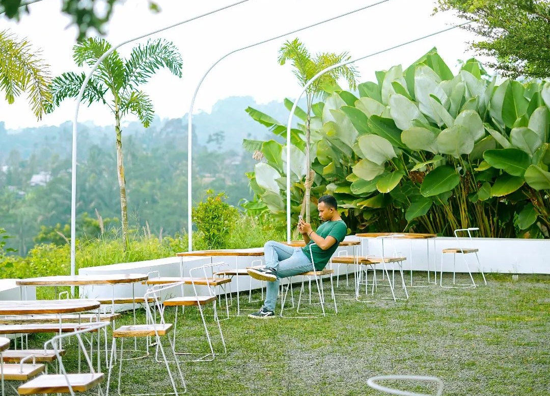 Nongkrongmu Semakin Nikmat, 5 Coffee Shop Konsep Alam di Batang Ini Bisa Kamu Kunjungi, Menunya Murah!