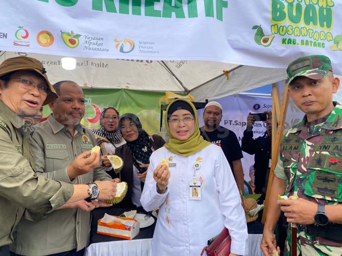 Pemkab Batang Tepis Citra Buruk Durian Tali Merah, Gelar Festival Buah Nusantara