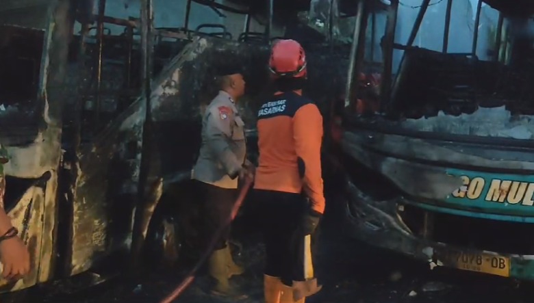 3 Bus Margo Mulyo Milik Anggota DPRD dari PDIP Pekalongan Terbakar, Ini Keterangan Polisi