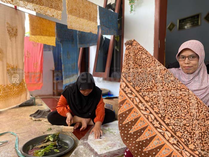 Pangsa Pasar Batik Rifaiyah Tetap Tinggi, Dipesan hingga Belanda