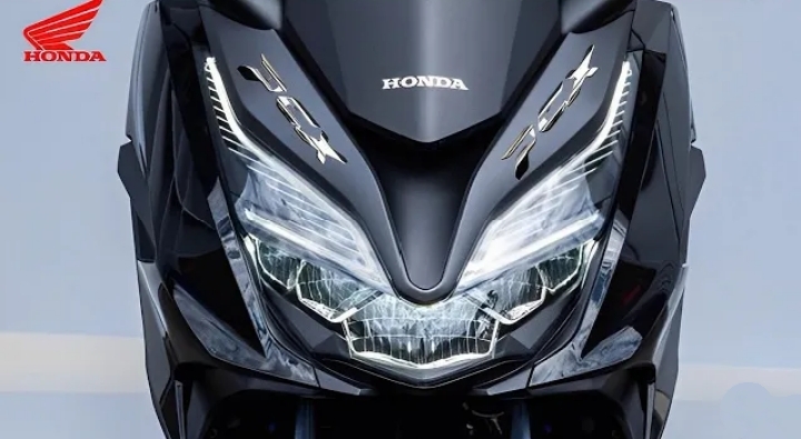 Motor Baru 2024! Honda PCX 175cc Memiliki Tampilan Mewah dengan Performa Tangguh