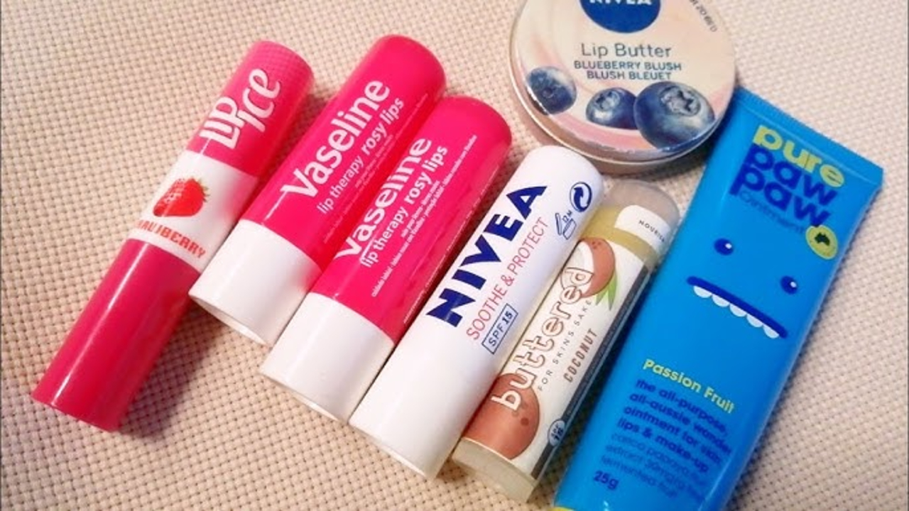 5 Rekomendasi Lip Balm dengan Kandungan SPF, Bye-Bye Bibir Hitam!