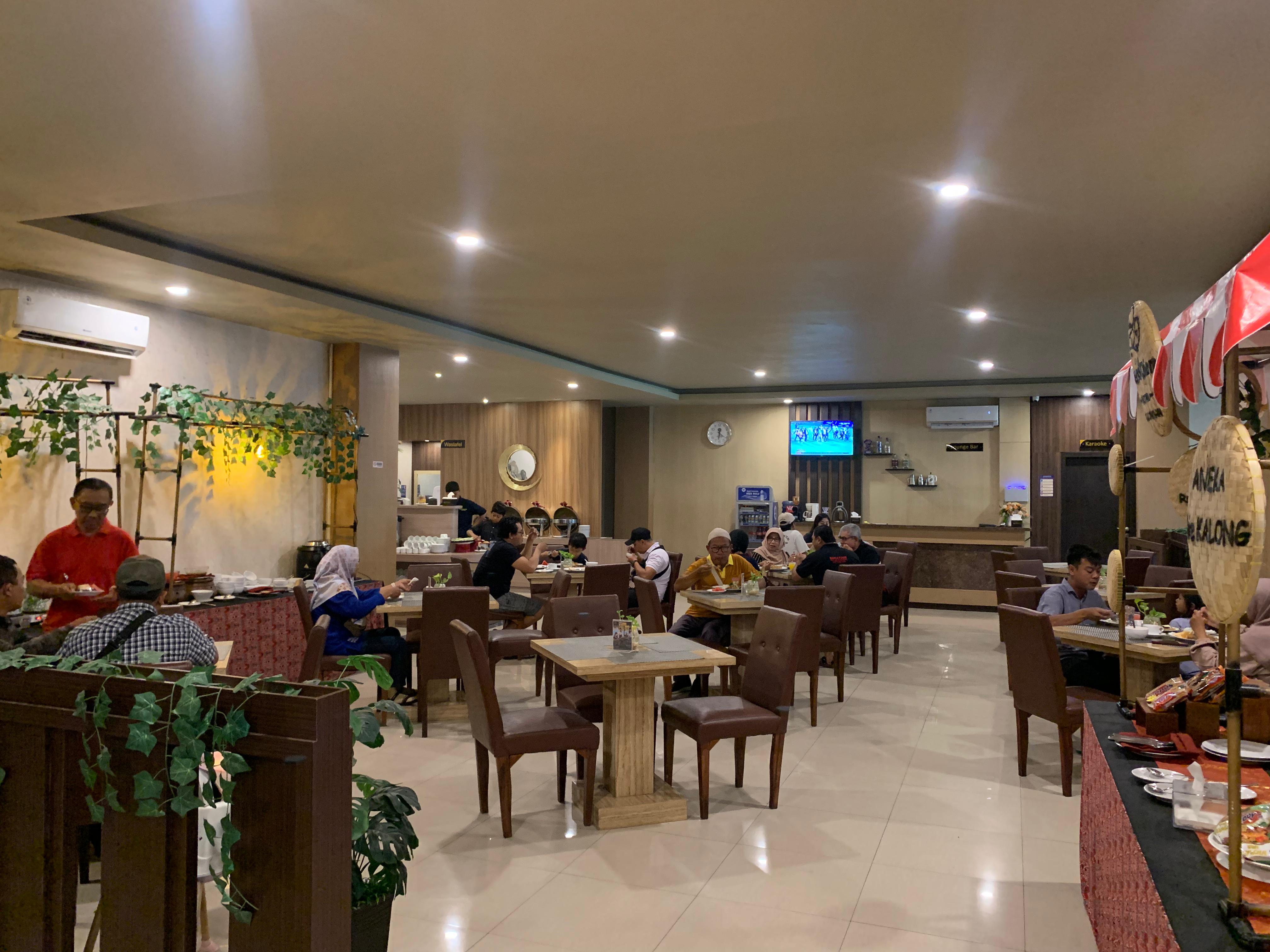 Grand Dian Hotel Pekalongan Hadirkan Kampung Iftar, Sajikan Pilihan Menu Berbuka Mulai Rp50 Ribu