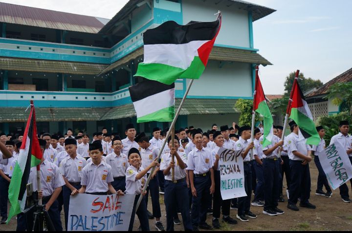 Sekolah Naungan YP2SI Al Ummah Serentak Boikot Produk Pro-Israel