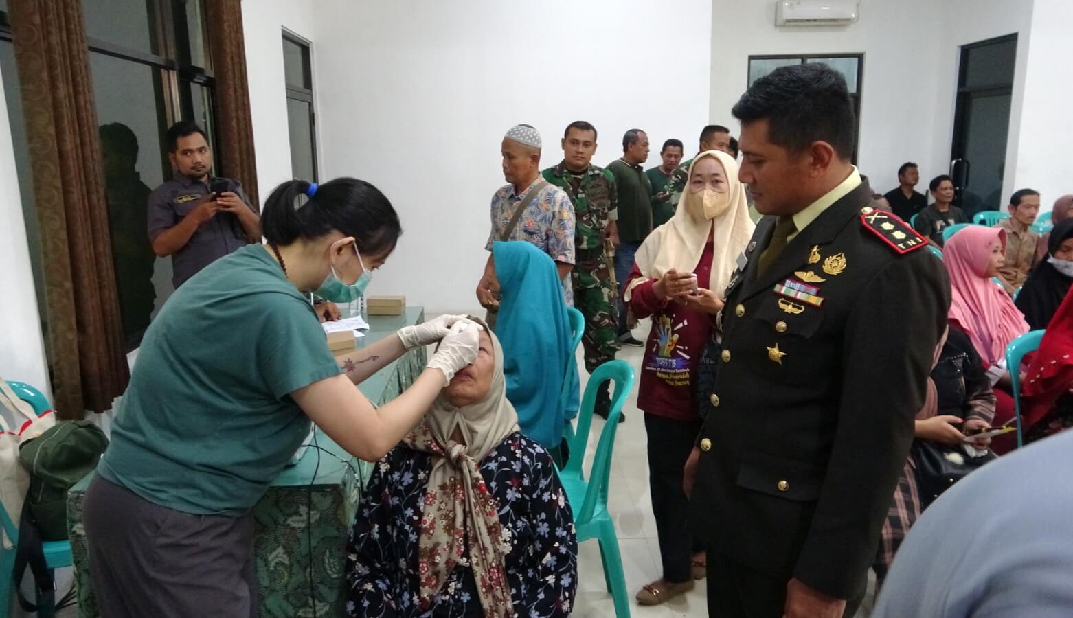 Kodim Pekalongan Gelar Bhakti Sosial Operasi Katarak Gratis bagi Masyarakat