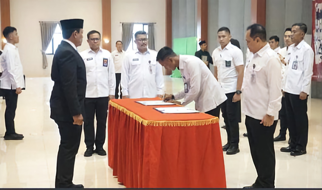 Kakanwil Ditjenpas Jateng Lantik 18 Pejabat Manajerial Baru