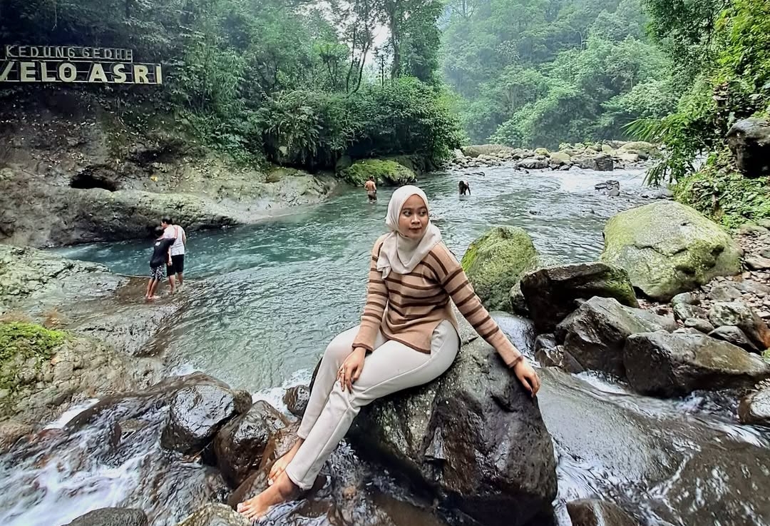 Habiskan Liburanmu Kesini Saja, 5 Wisata Air Terjun di Pekalongan Ini Cocok untuk Liburan Bersama Keluarga