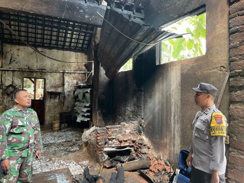 Pabrik Tahu di Desa Petukangan Pekalongan Terbakar
