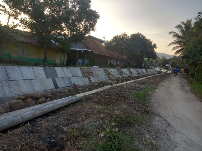 Imbas Proyek Irigasi Provinsi Molor, Musim Tanam Petani di Kabupaten Pekalongan Mundur 2 Bulan