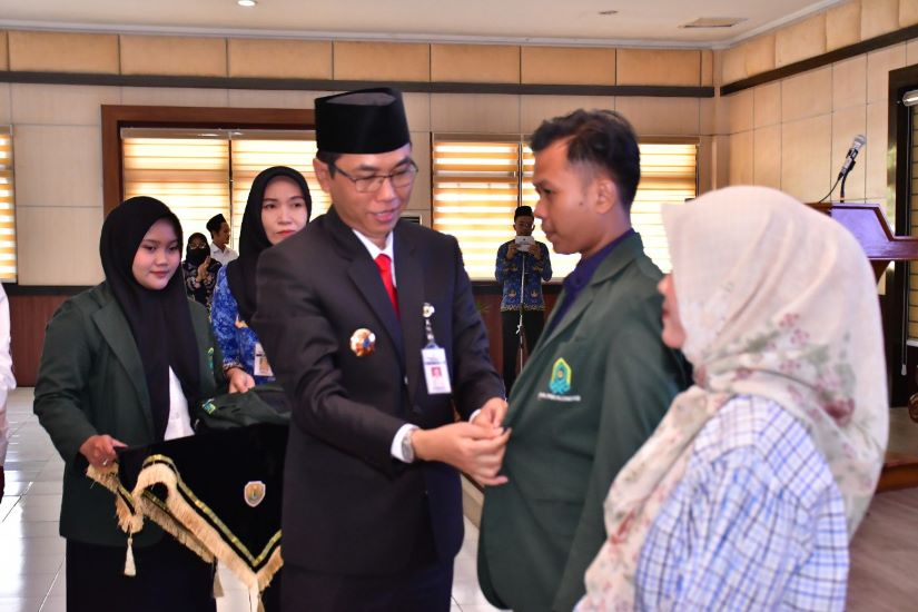 Terima Mahasiswa KKN dari UIN Gus Dur, Pjs Bupati Pekalongan Tekankan Pentingnya Pemberdayaan Masyarakat