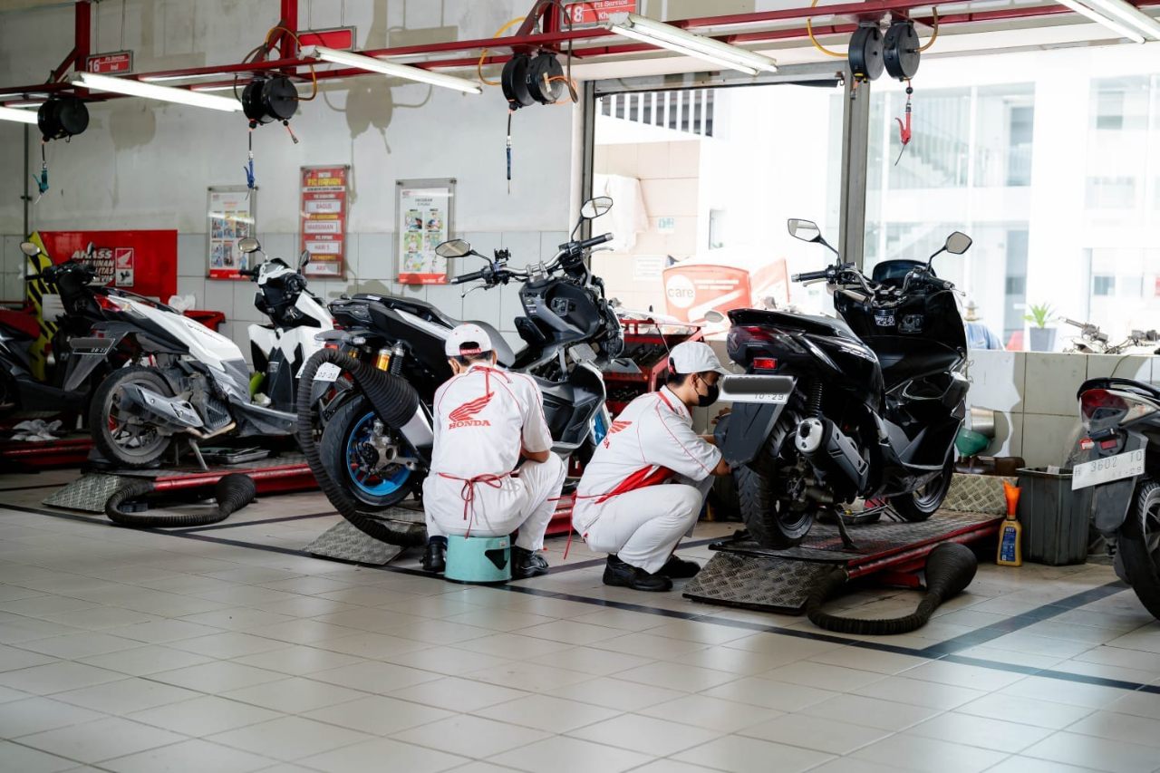 Resiko Bahaya Bila Telat Ganti Oli Motormu