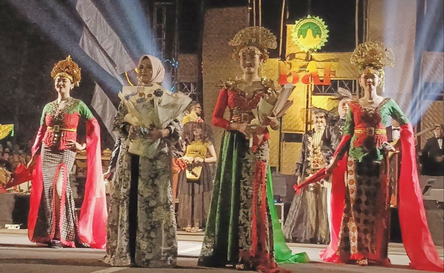 Dari Batik Night Carnival Hingga Ragam Seni Pertunjukan Meriahkan Batang Art Festival ke-6