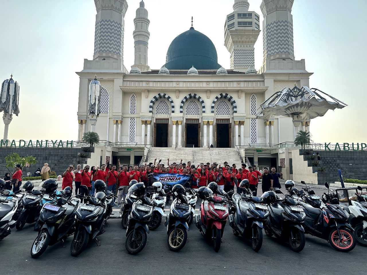 1.000 Konco Vario Ramaikan Peluncuran New Honda Vario Evo 160