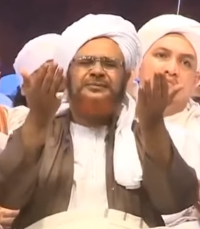 5 Amalan Anti Miskin dari Habib Umar bin Hafidz, Lakukan Secara Istiqomah Raih Barokahnya
