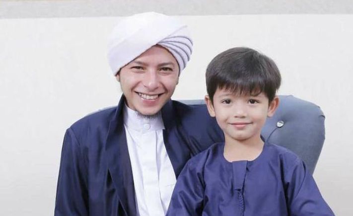 Anjurkan Anak - Anak Bermain di Masjid, Begini Penjelasan Habib Rifky Alaydrus